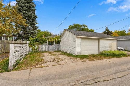 518 Chelsea Ave, Winnipeg, MB 