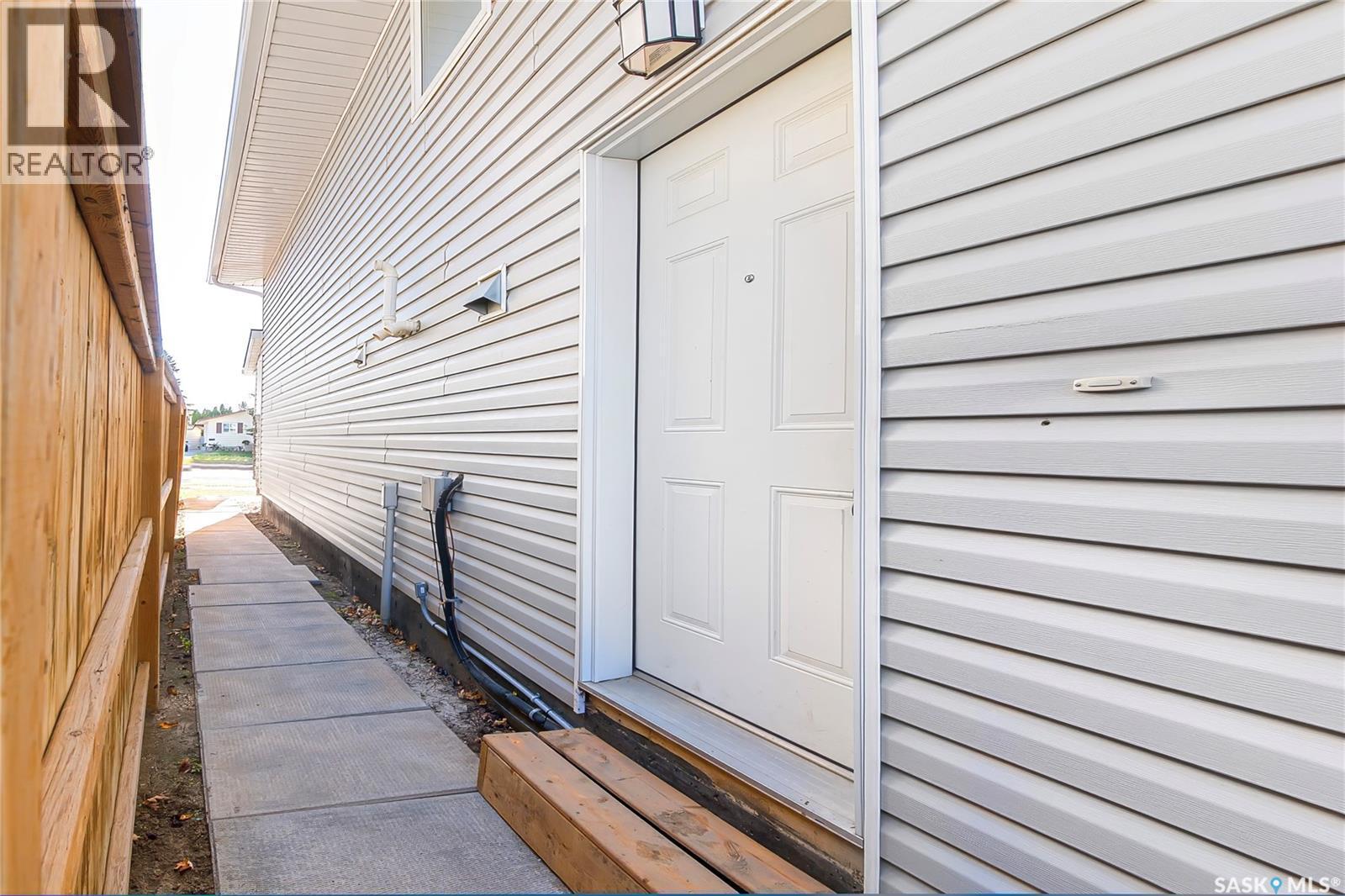 3742 33Rd Street W, Saskatoon, SK