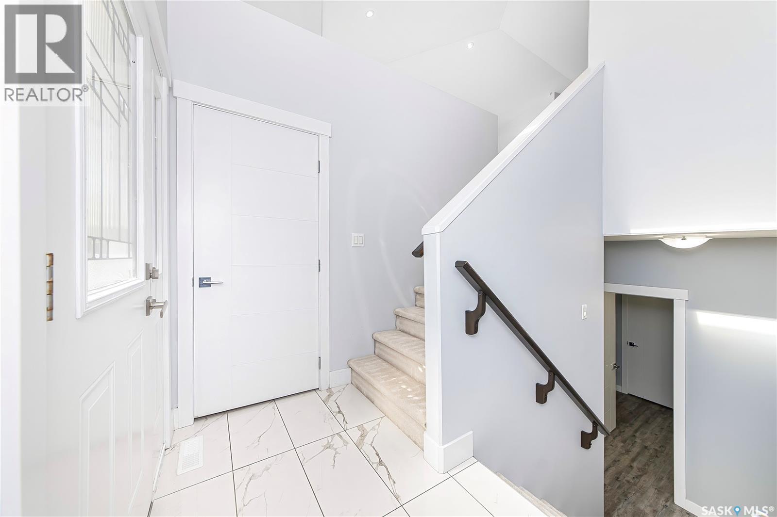 3742 33Rd Street W, Saskatoon, SK