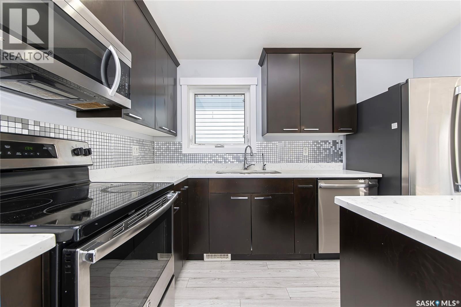 3742 33Rd Street W, Saskatoon, SK