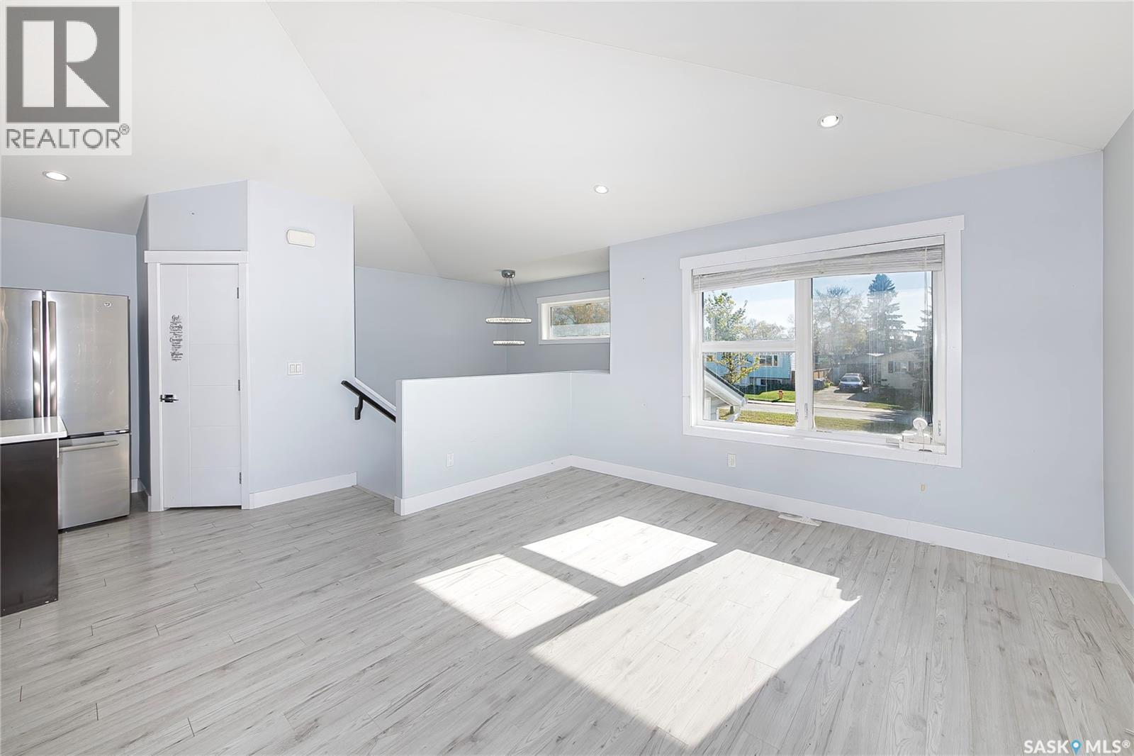 3742 33Rd Street W, Saskatoon, SK