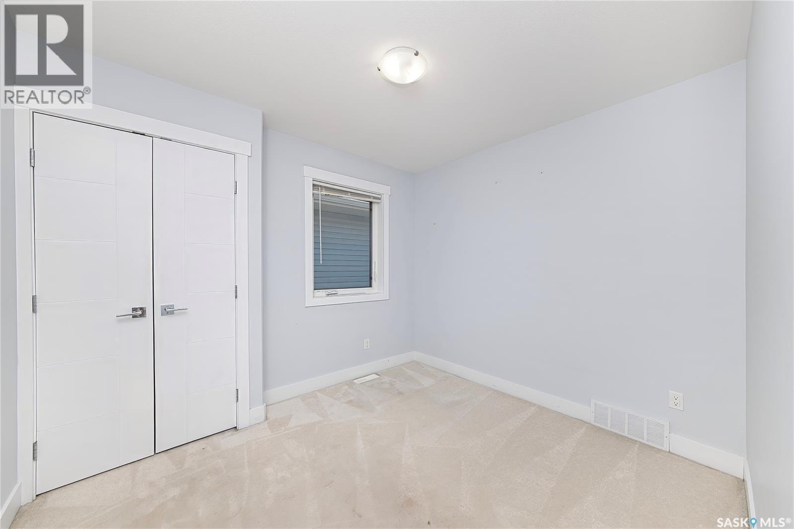 3742 33Rd Street W, Saskatoon, SK