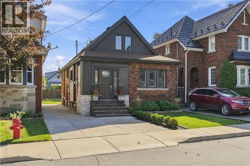 77 Houghton Avenue S, Hamilton, ON 