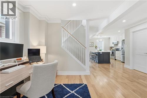 77 Houghton Avenue S, Hamilton, ON 