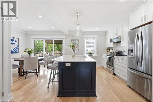 77 Houghton Avenue S, Hamilton, ON 