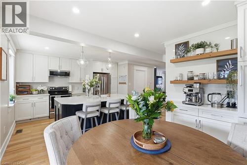 77 Houghton Avenue S, Hamilton, ON 
