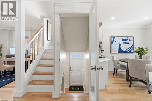 77 Houghton Avenue S, Hamilton, ON 