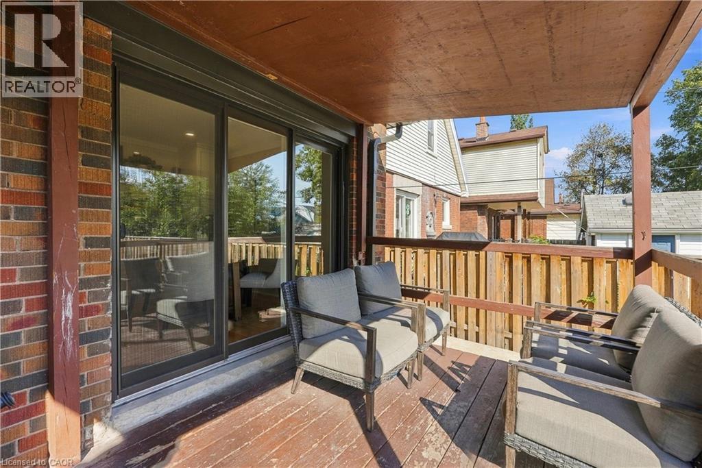 77 Houghton Avenue S, Hamilton, ON