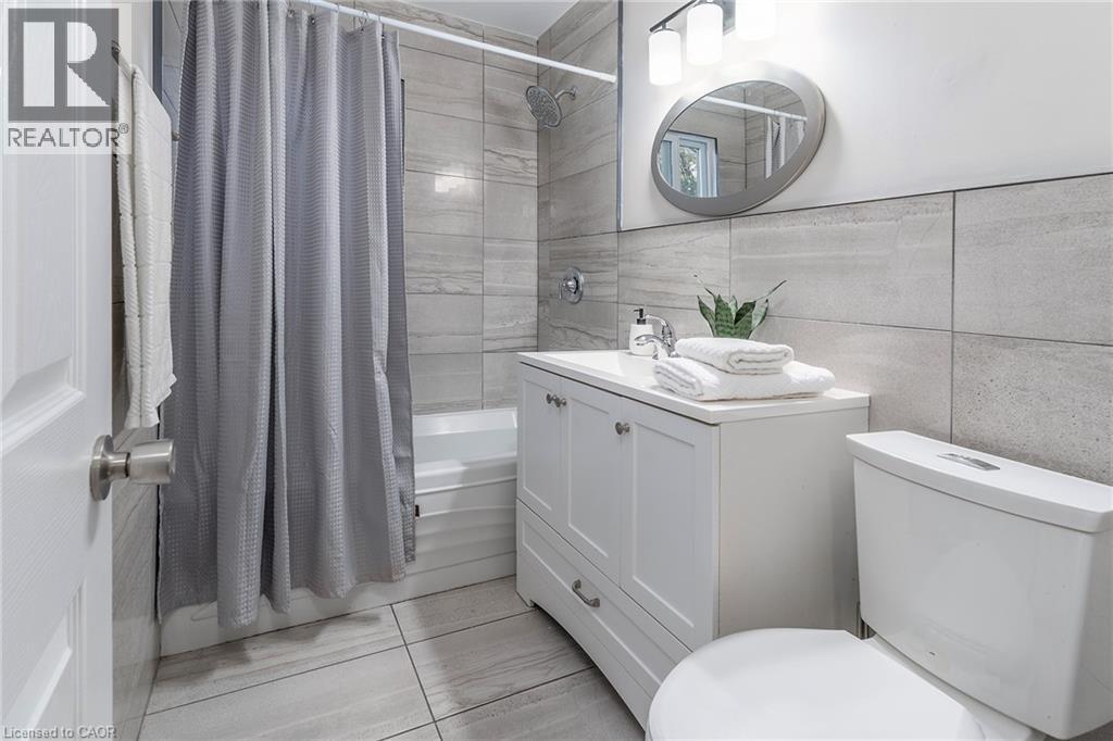 788 Upper Gage Avenue, Hamilton, ON