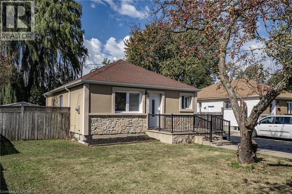 788 Upper Gage Avenue, Hamilton, ON