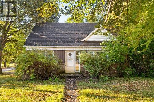 2 LINCOLN Crescent  Guelph, ON N1E 1Y8