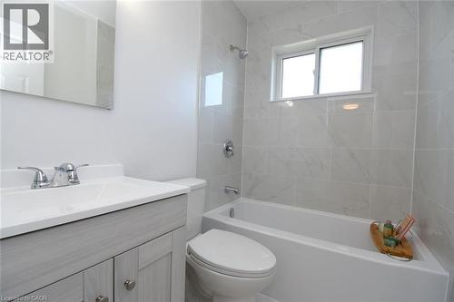 415 East 15Th Street, Hamilton, ON 