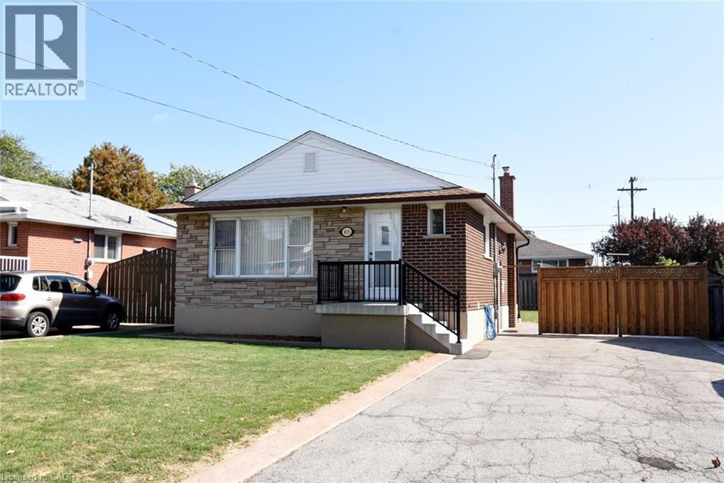 415 East 15Th Street, Hamilton, ON