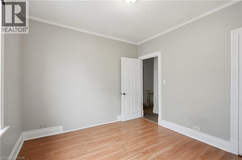 418 Main Street W, Hamilton, ON