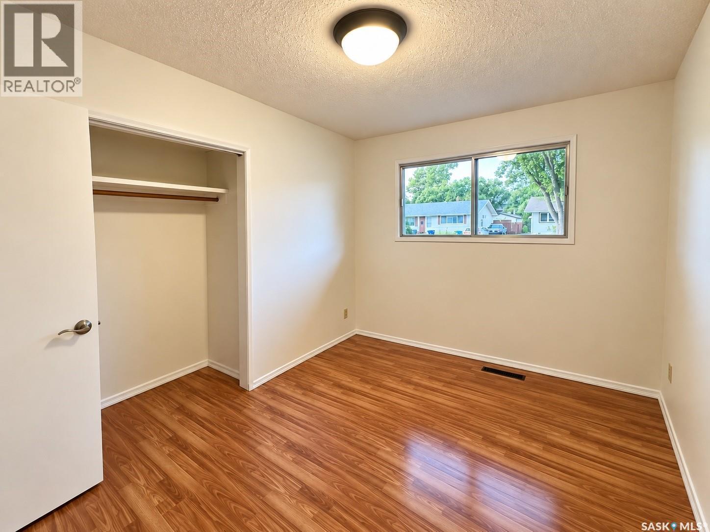 2145 37Th Street W, Saskatoon, SK
