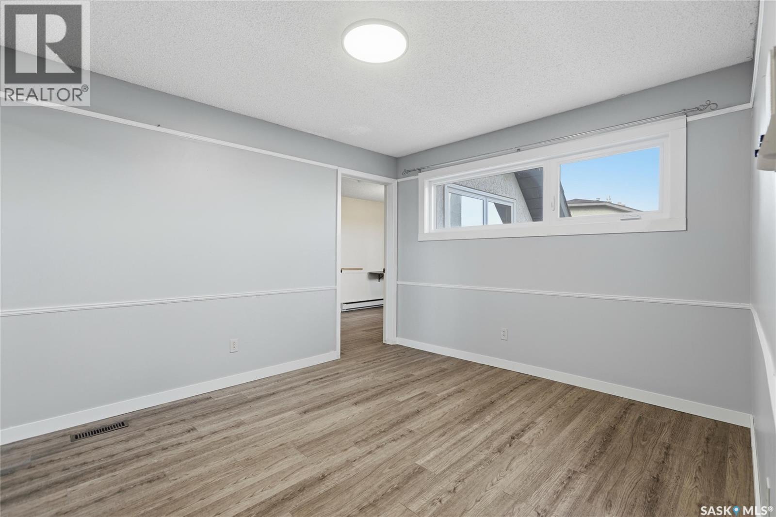 2127 Cunning Crescent E, Regina, SK