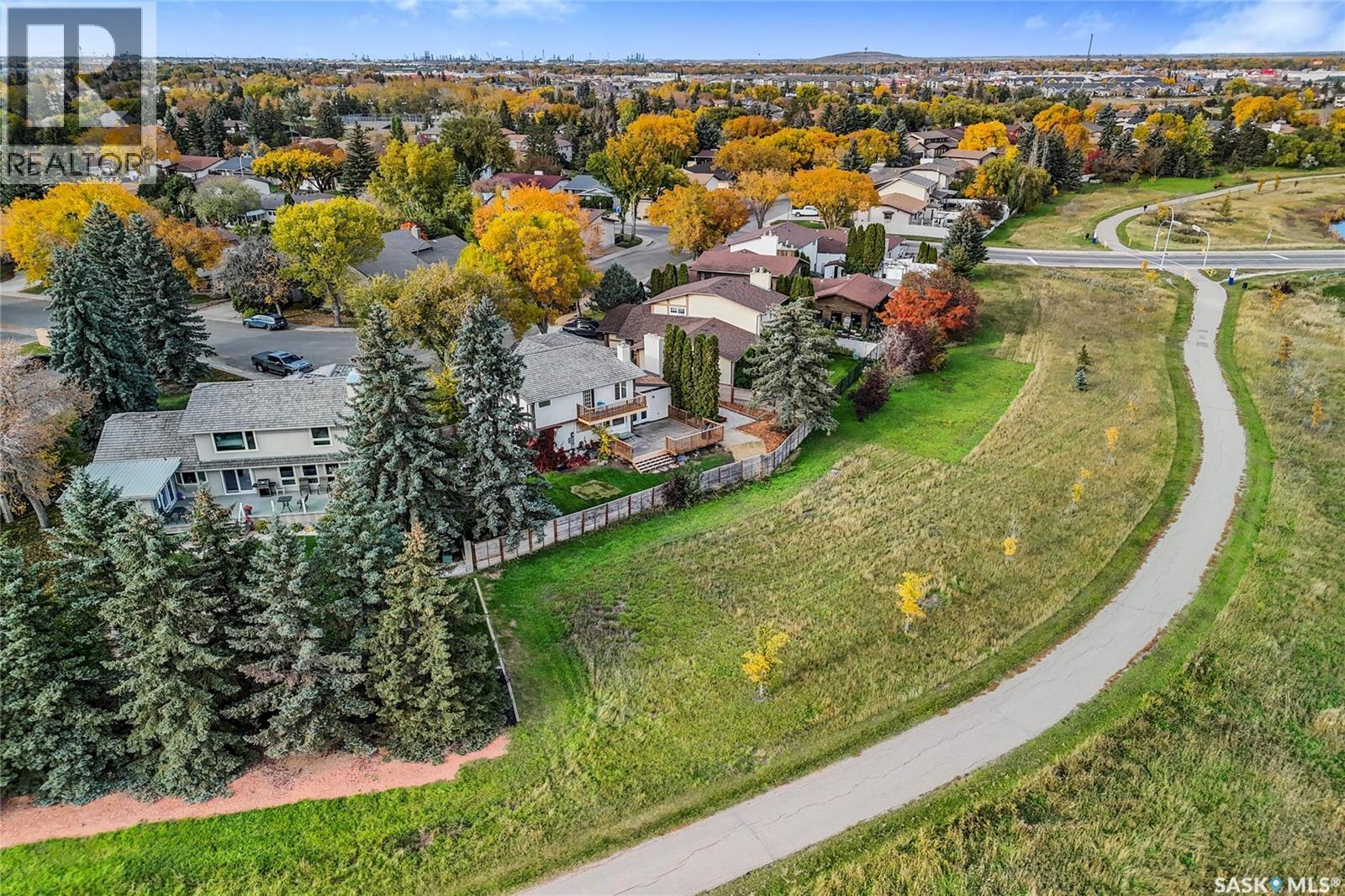 2127 Cunning Crescent E, Regina, SK