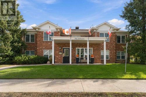 104 - 4090 JOHN CHARLES BOULEVARD  Lincoln (Lincoln-Jordan/Vineland), ON L0R 2C0