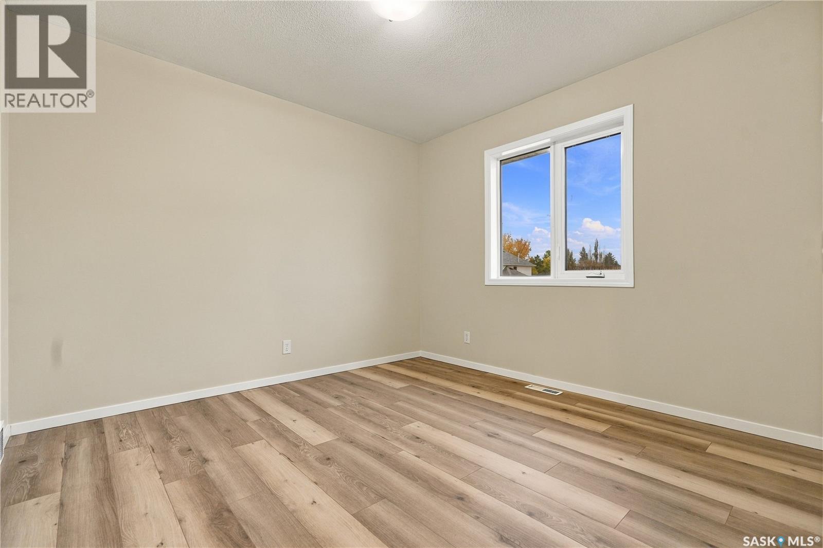 3158 37Th Street W, Saskatoon, SK