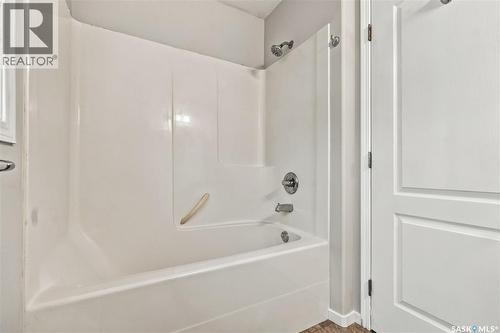 3158 37Th Street W, Saskatoon, SK 