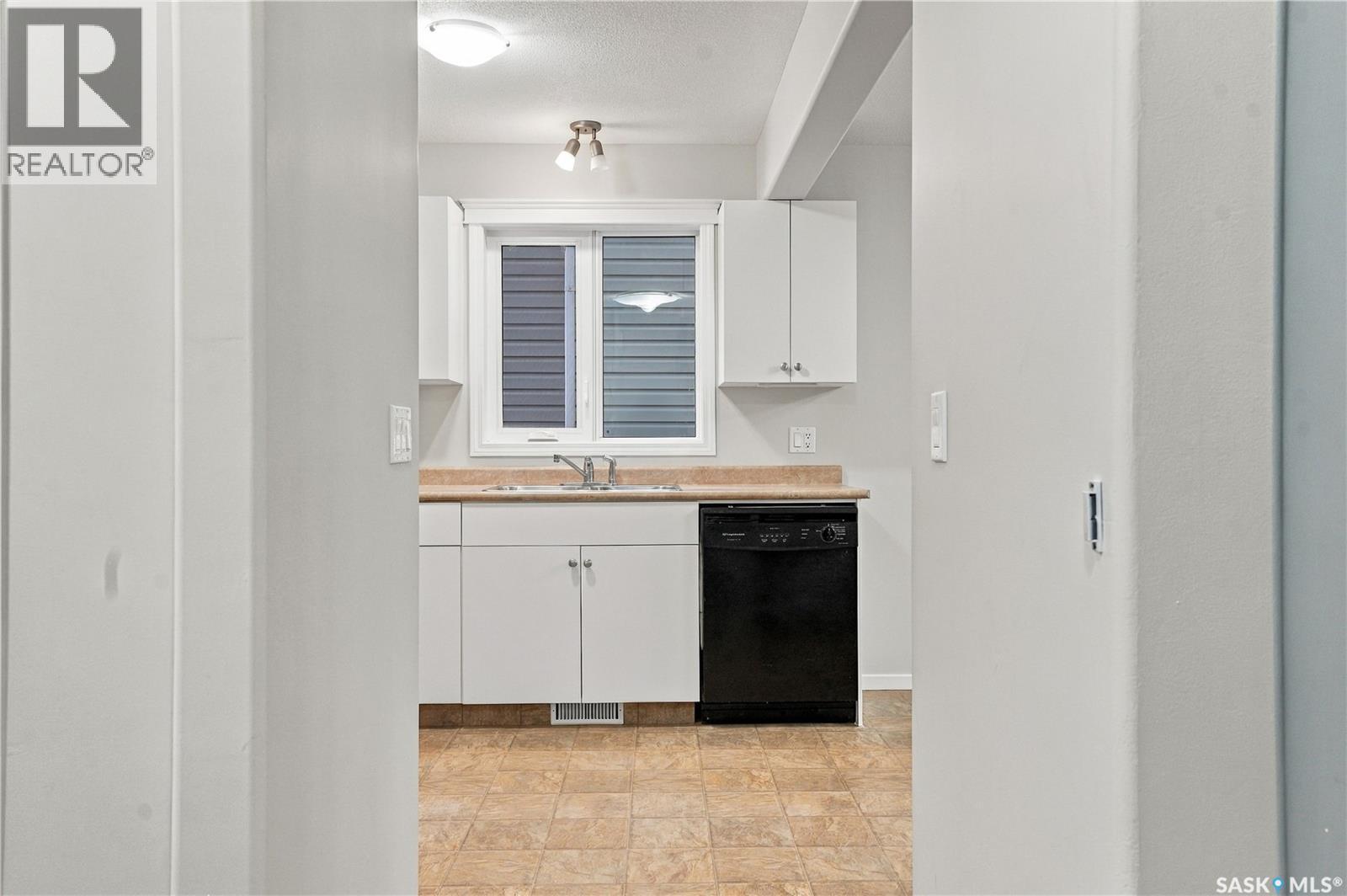 3158 37Th Street W, Saskatoon, SK