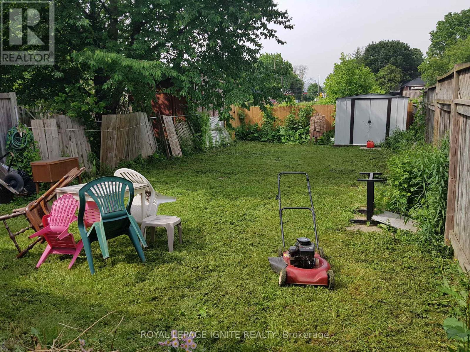 112 Ward Avenue, Hamilton, ON