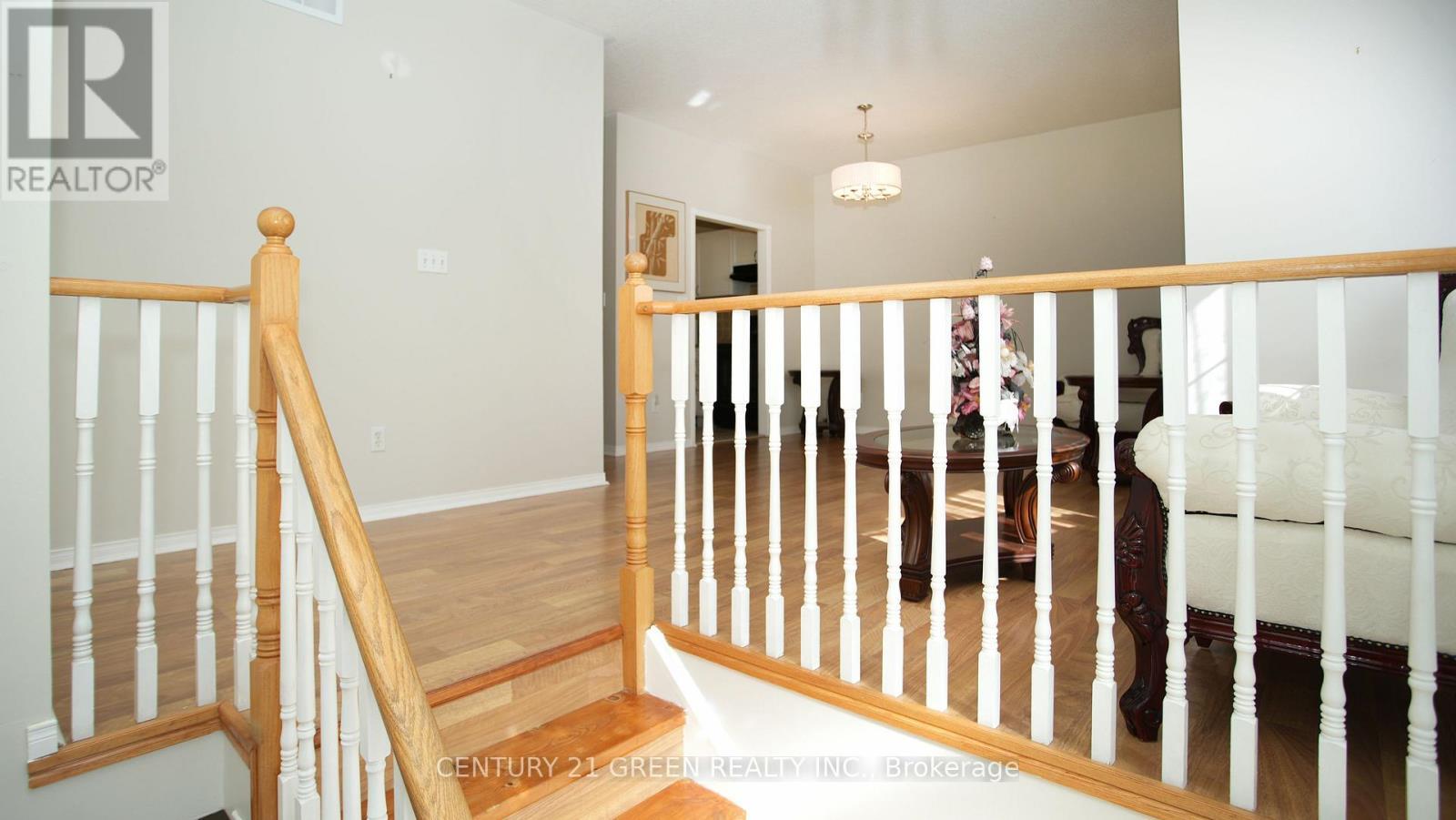 836 Avocado Crescent, Mississauga, ON