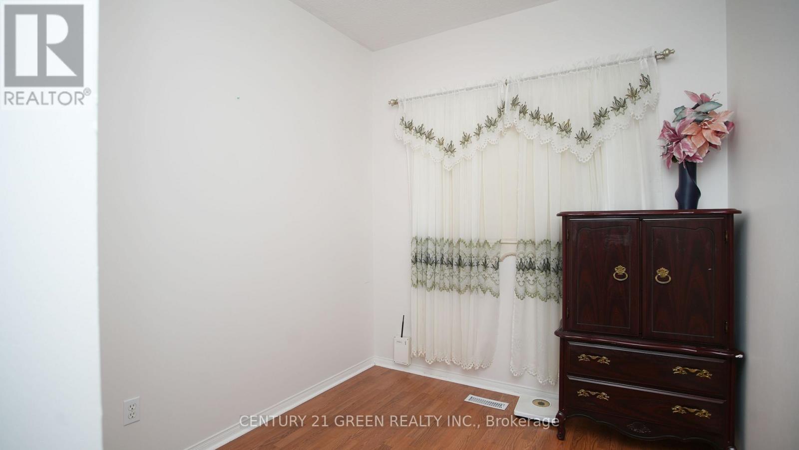 836 Avocado Crescent, Mississauga, ON