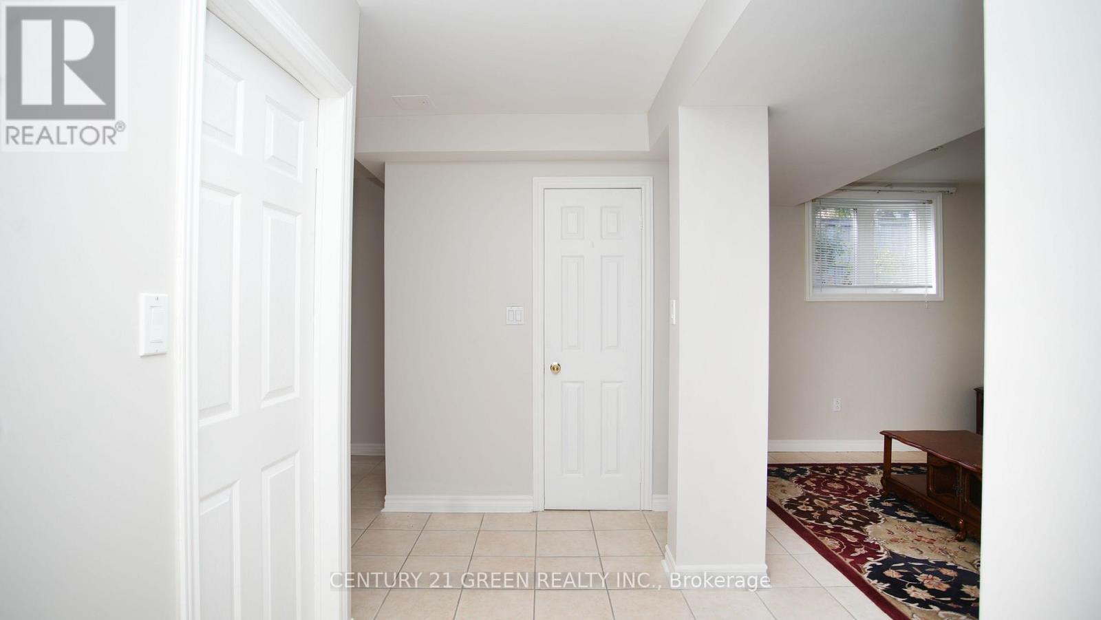 836 Avocado Crescent, Mississauga, ON