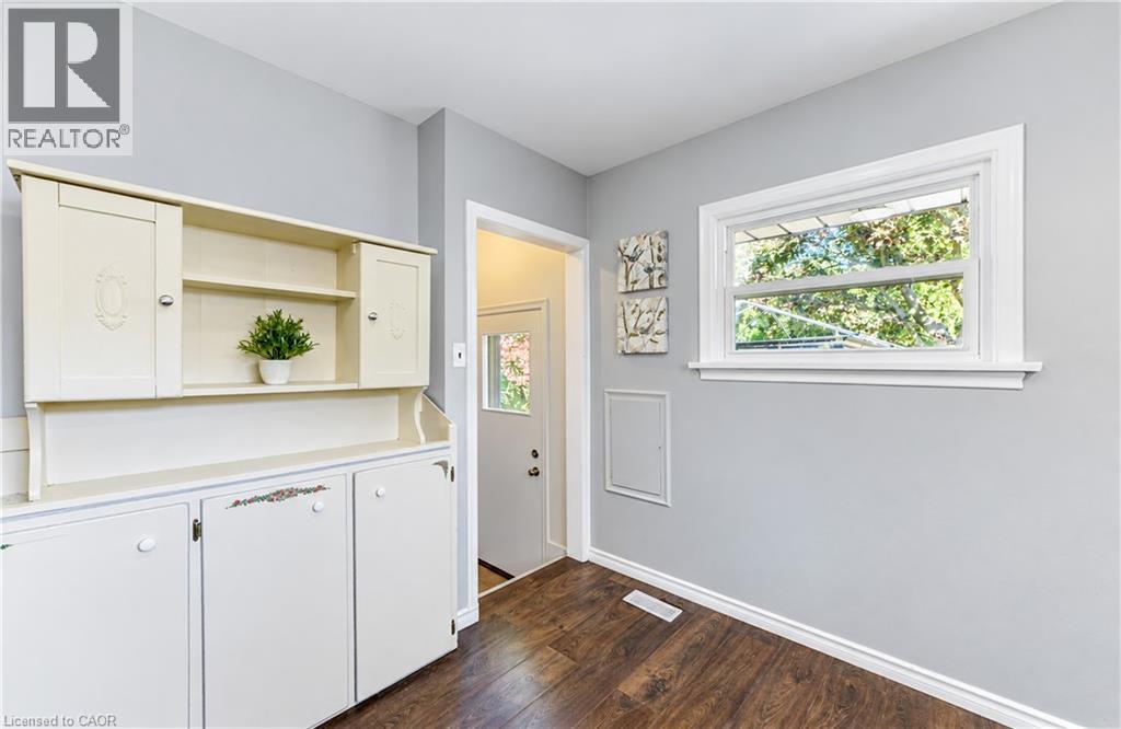 122 Brandon Avenue, Kitchener, ON