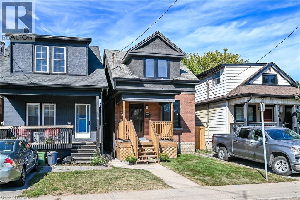 145 Edgemont Street N, Hamilton, ON