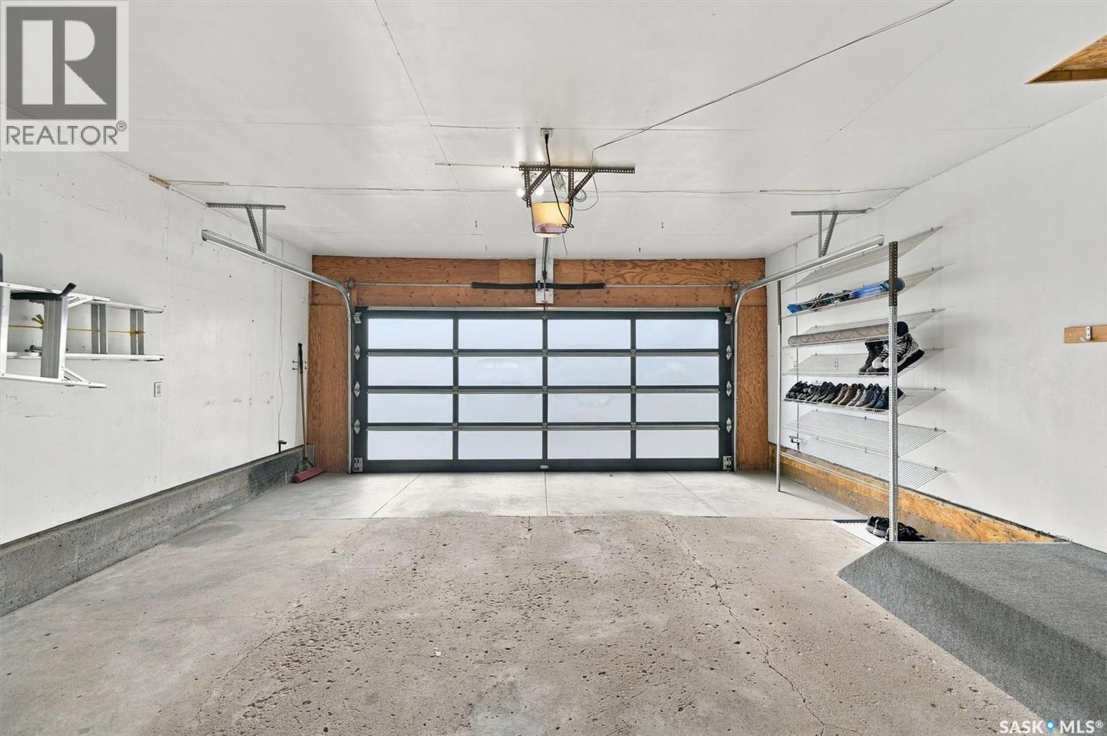 42 Kootenay Drive, Saskatoon, SK