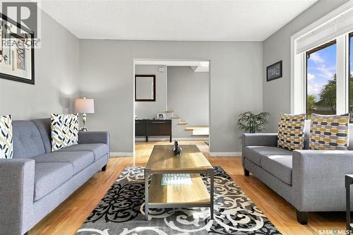 42 Kootenay Drive, Saskatoon, SK 