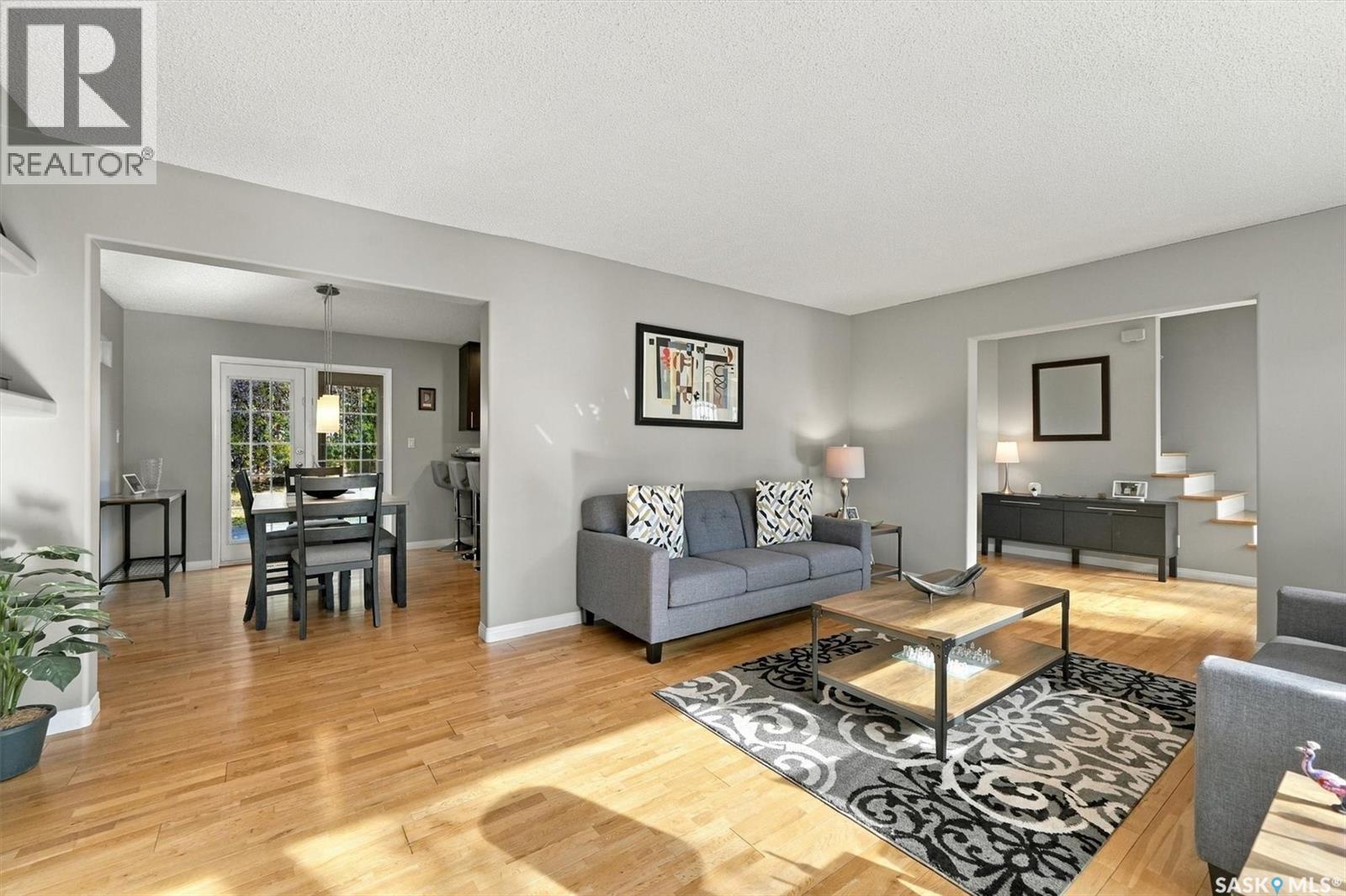 42 Kootenay Drive, Saskatoon, SK