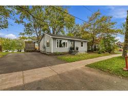 91 Ross TERR  Fredericton, NB E3A 8E2