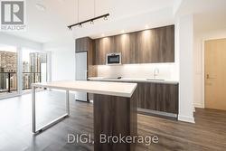 3004 - 8 GLOUCESTER STREET Toronto, ON M4Y 0H8