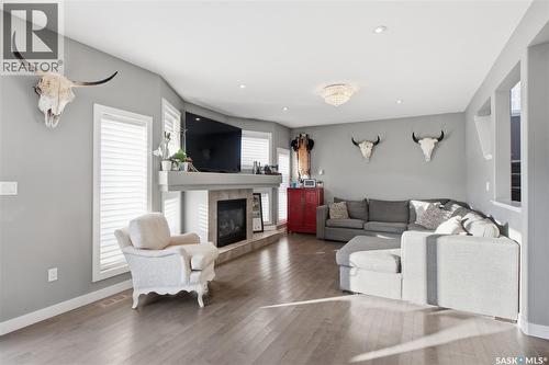 338 Pichler Crescent, Saskatoon, SK 