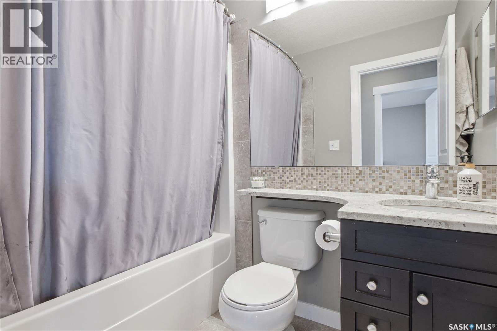 338 Pichler Crescent, Saskatoon, SK