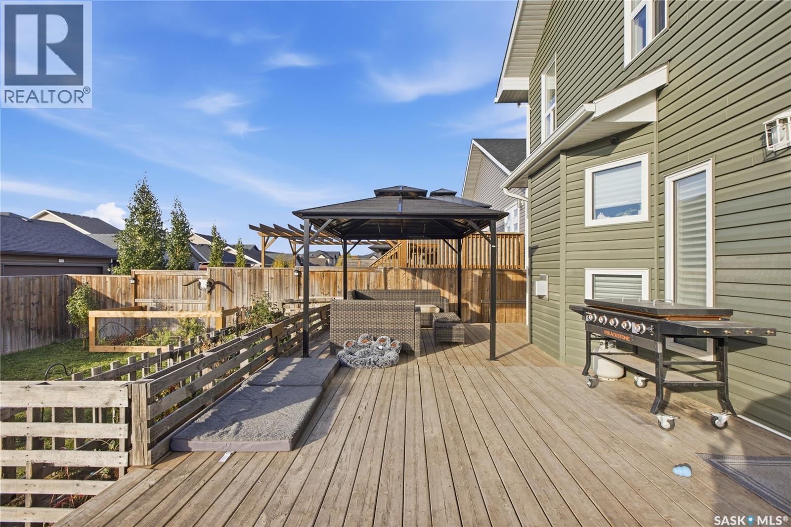 338 Pichler Crescent, Saskatoon, SK