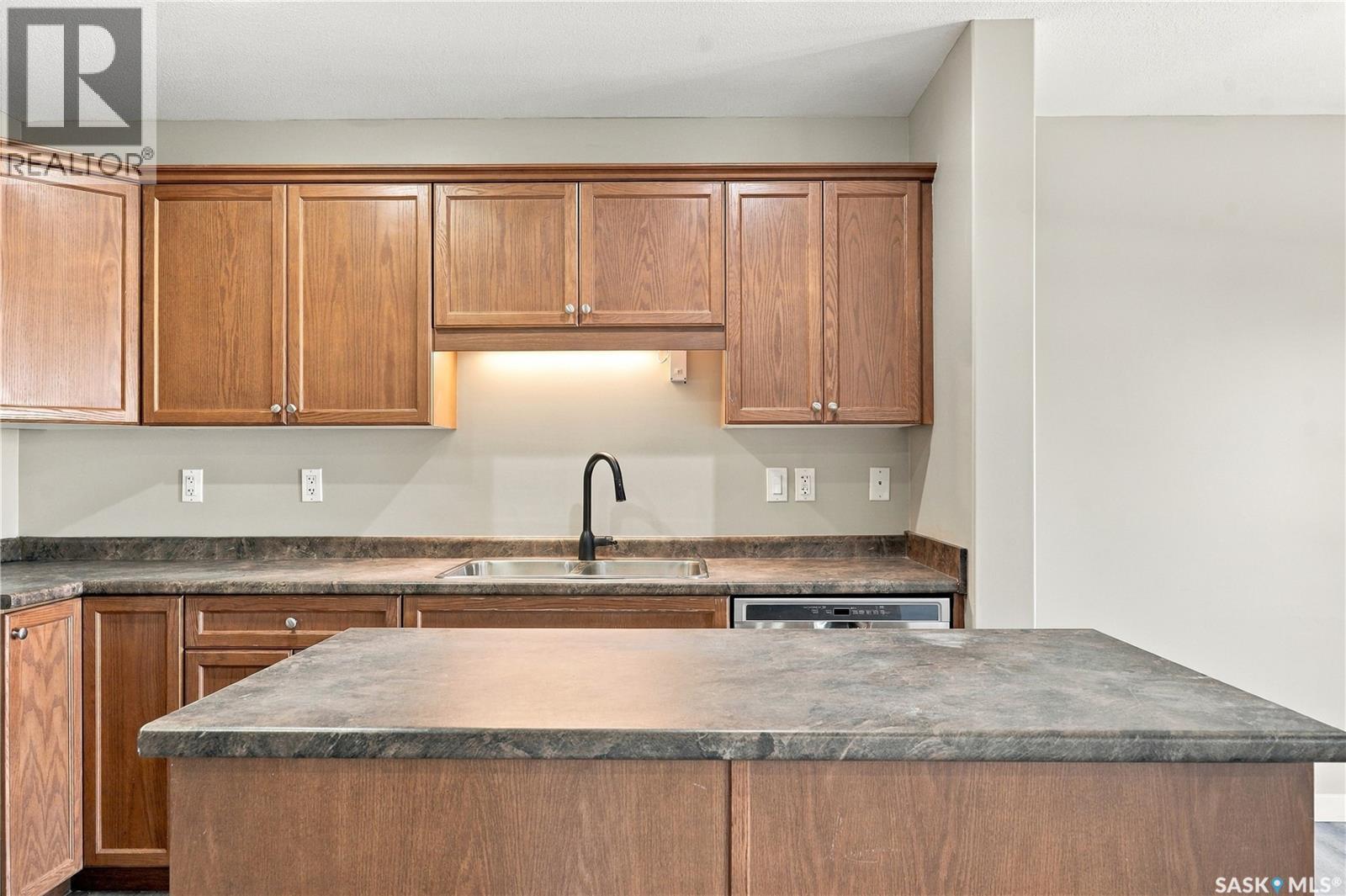 255 Mcbeth Crescent, Saskatoon, SK