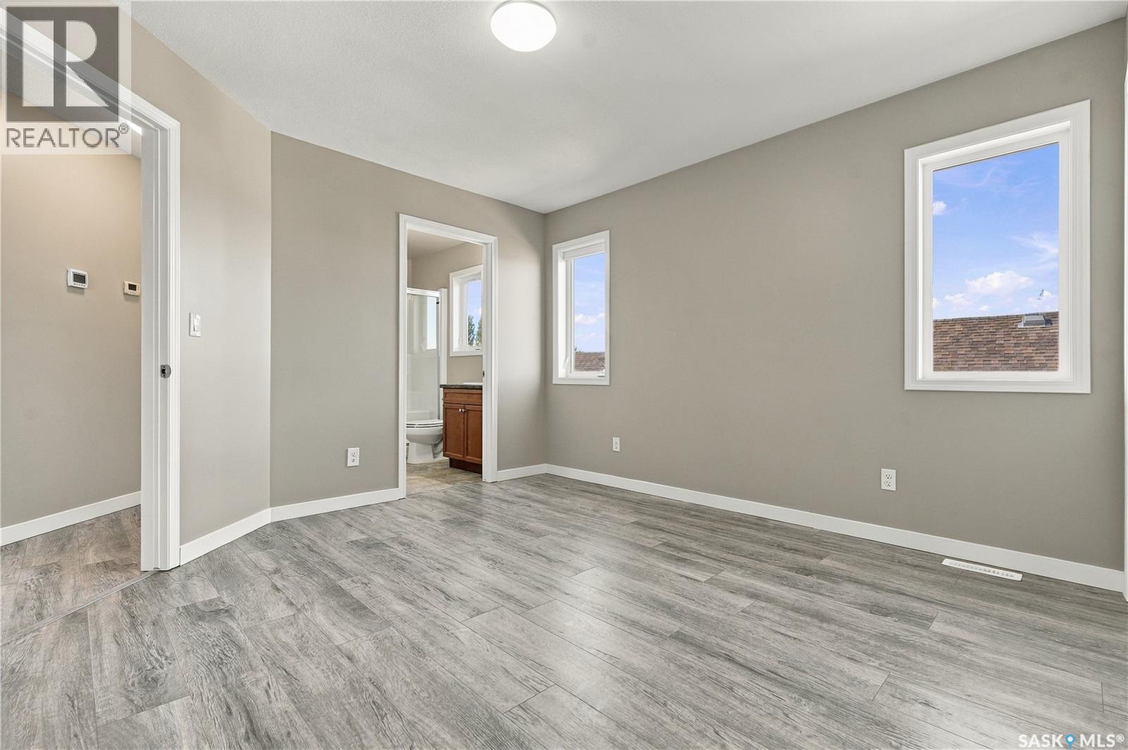 255 Mcbeth Crescent, Saskatoon, SK