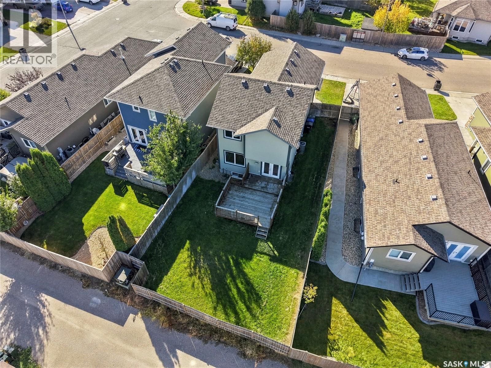 255 Mcbeth Crescent, Saskatoon, SK