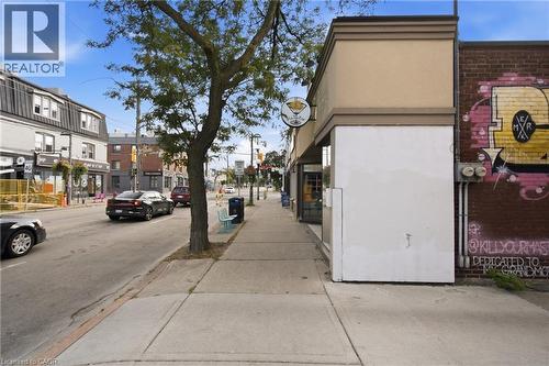 187 Ottawa, Hamilton, ON 