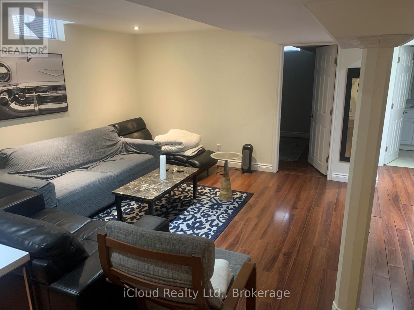 878 Blyleven Boulevard, Mississauga, ON