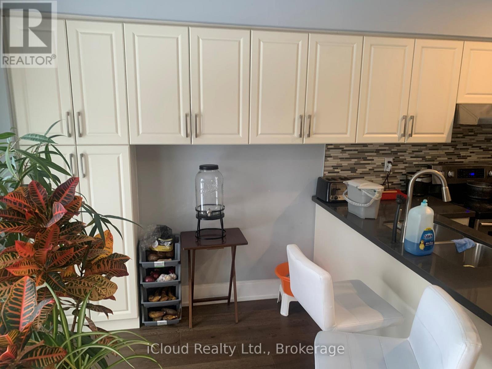 878 Blyleven Boulevard, Mississauga, ON