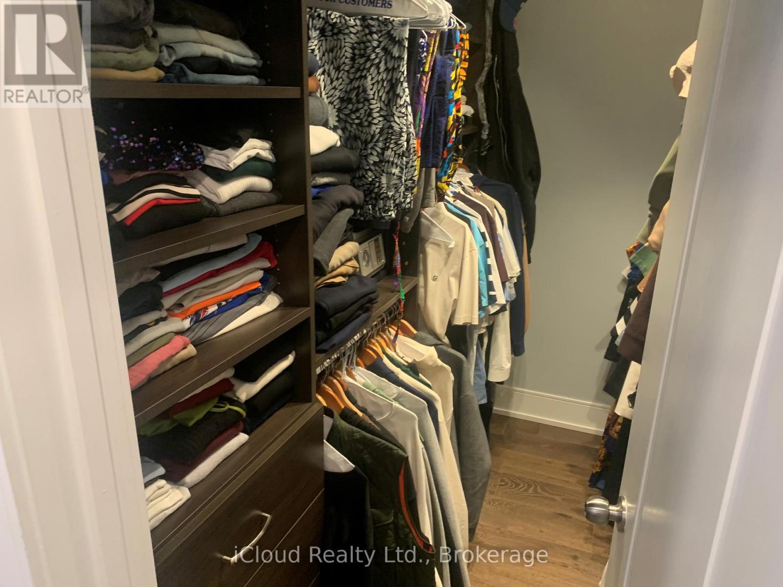 878 Blyleven Boulevard, Mississauga, ON