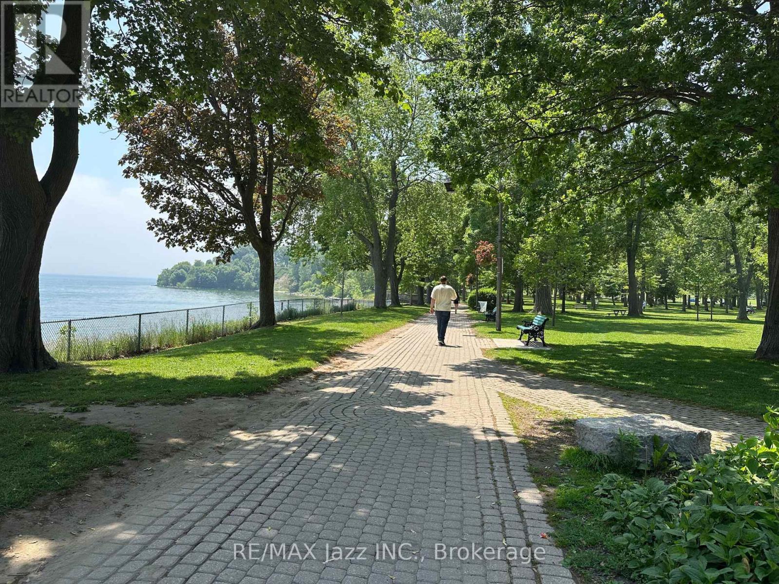 260 Lakeview Park Avenue, Oshawa (Lakeview), ON