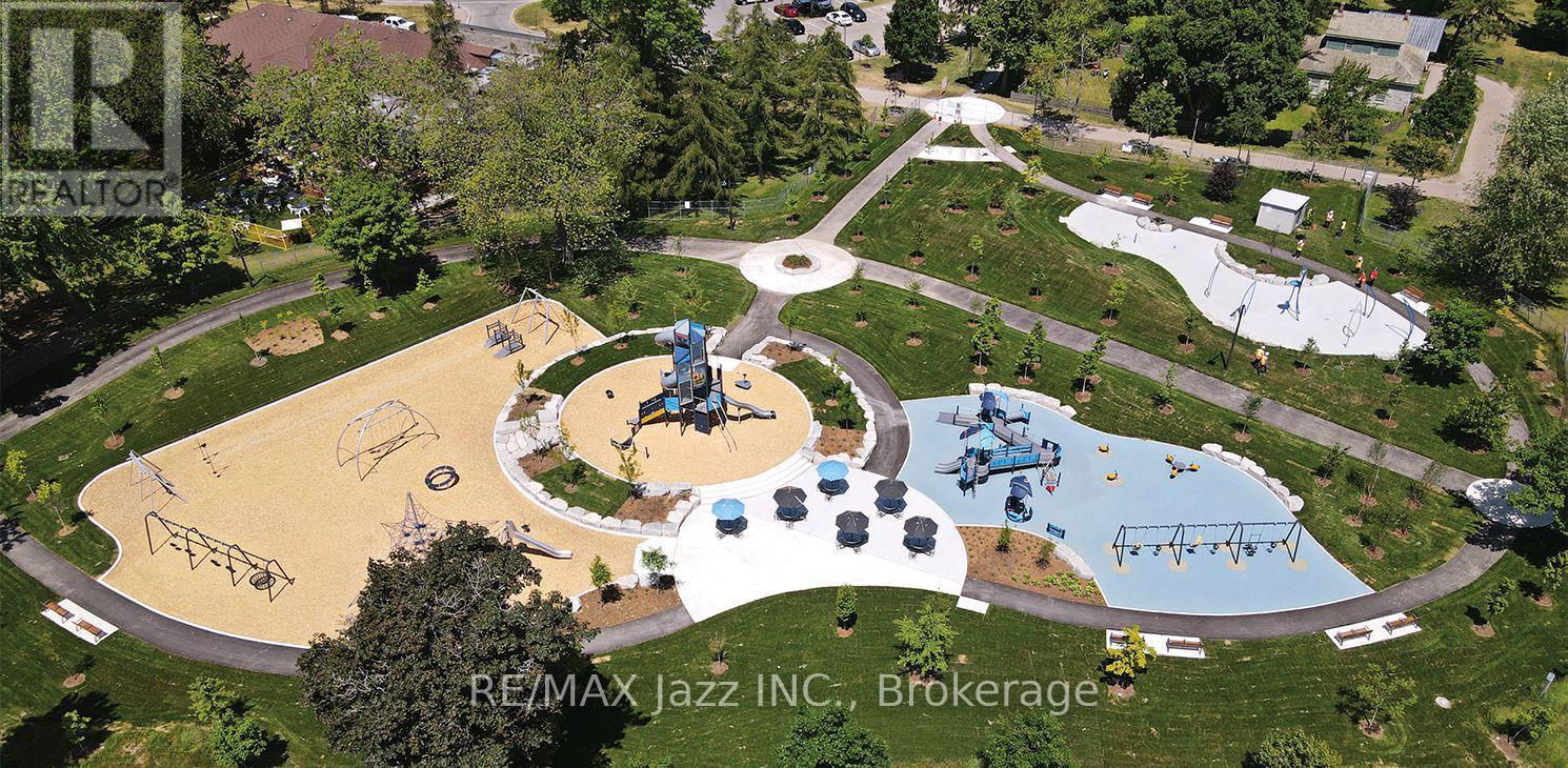 260 Lakeview Park Avenue, Oshawa (Lakeview), ON