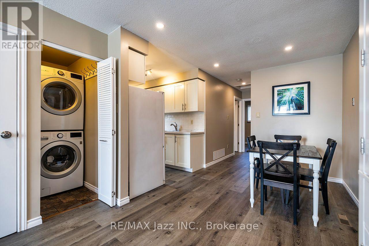 260 Lakeview Park Avenue, Oshawa (Lakeview), ON