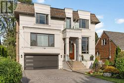15 CALVIN AVENUE Toronto, ON M2N 5E4